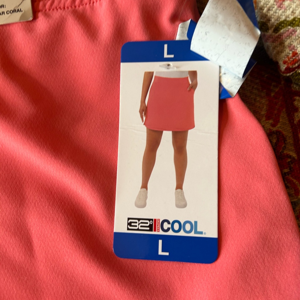 Tennis skort coral size large